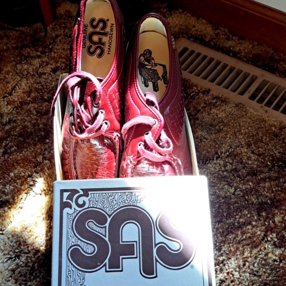 SAS Walking shoes